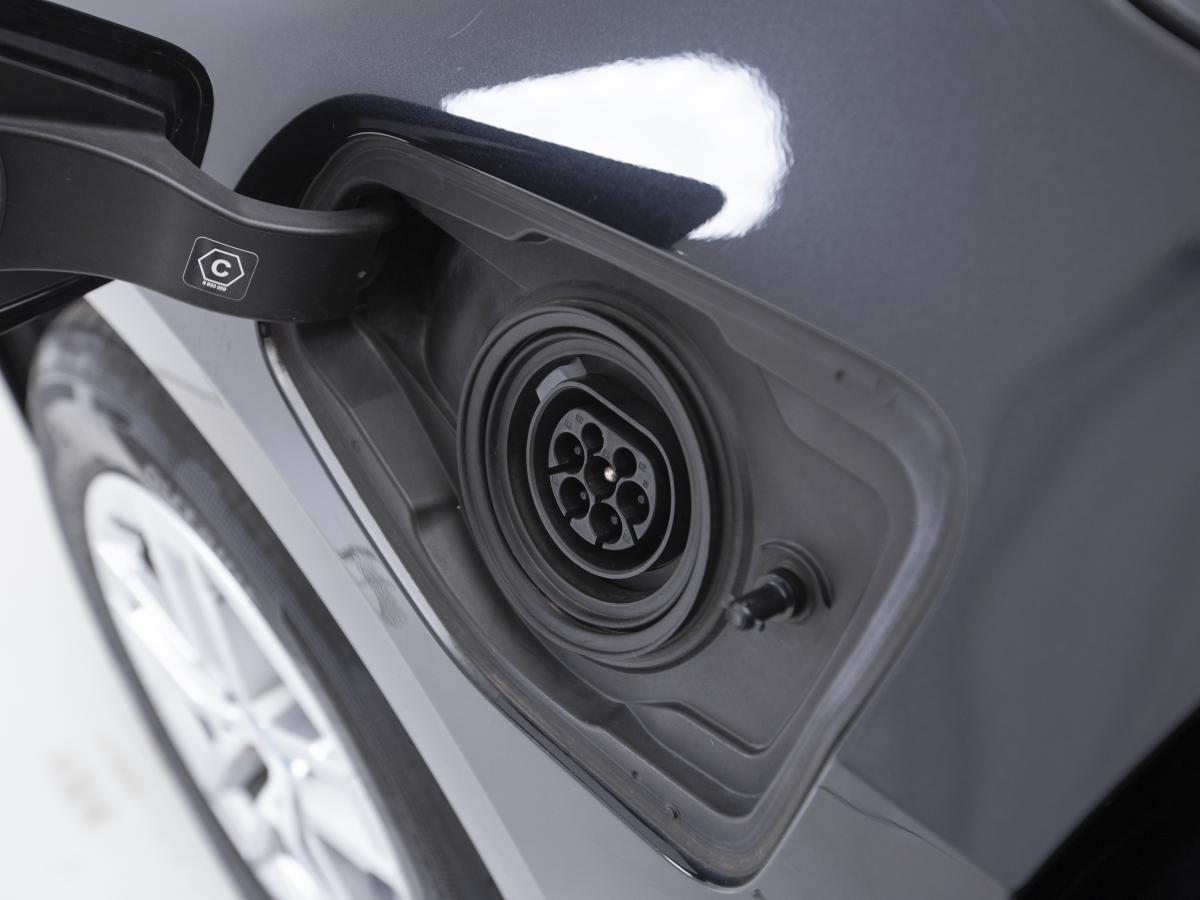 bmw-serie-2-2023-hibrido-a-gasolina-1499cc