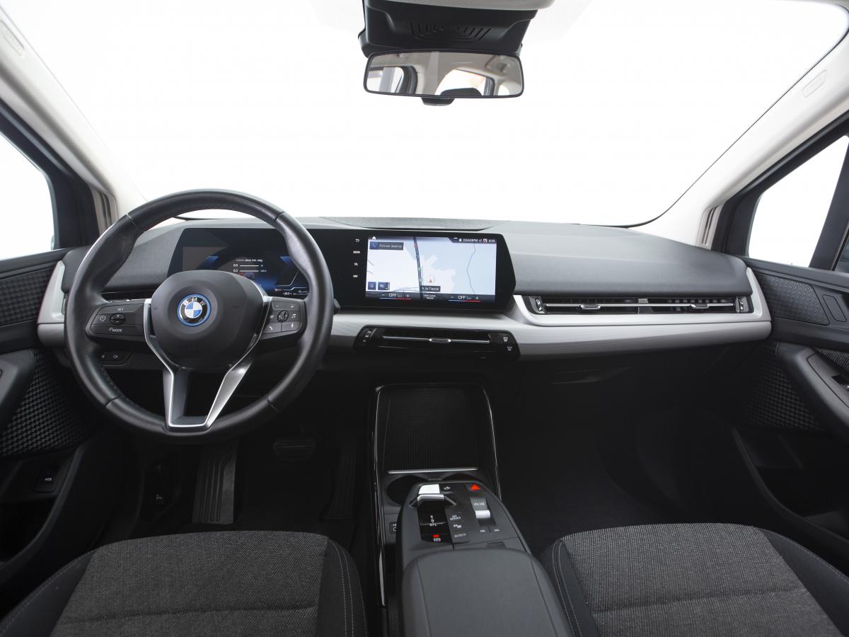 bmw-serie-2-2023-hibrido-a-gasolina-1499cc
