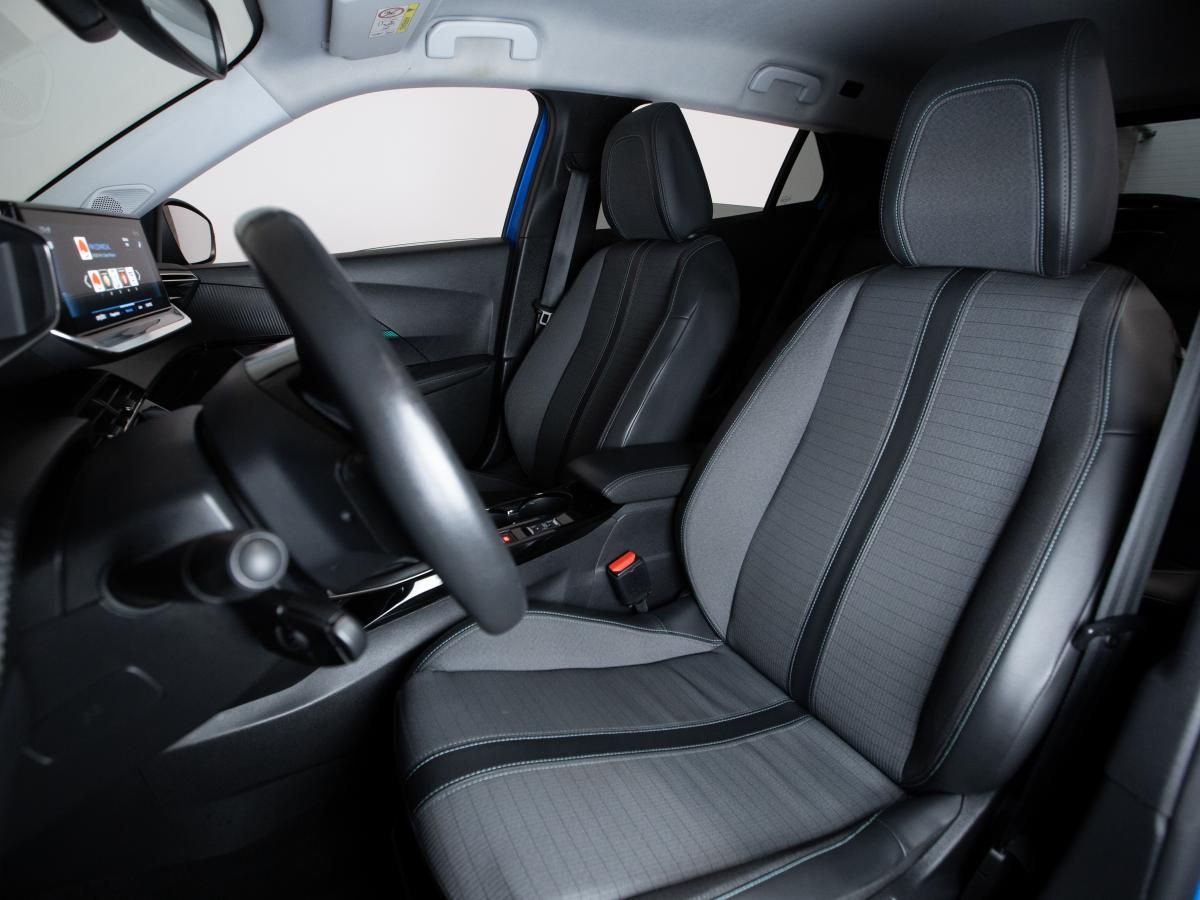 peugeot-2008-2021-diesel-1499cc