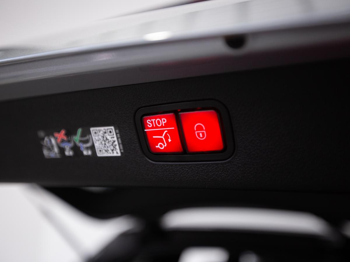 mercedes-benz-classe-e-2025-hibrido-a-gasolina-1999cc