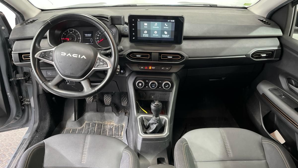 dacia-jogger-2023-gpl-999cc