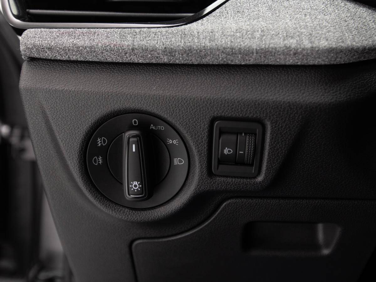 skoda-kamiq-2024-gasolina-999cc