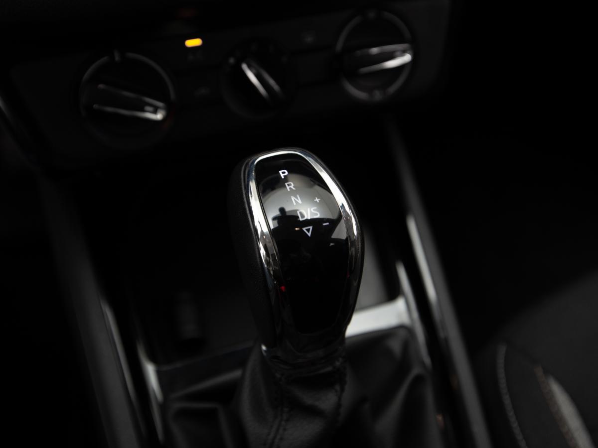 skoda-kamiq-2024-gasolina-999cc