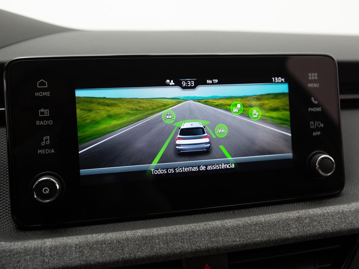 skoda-kamiq-2024-gasolina-999cc