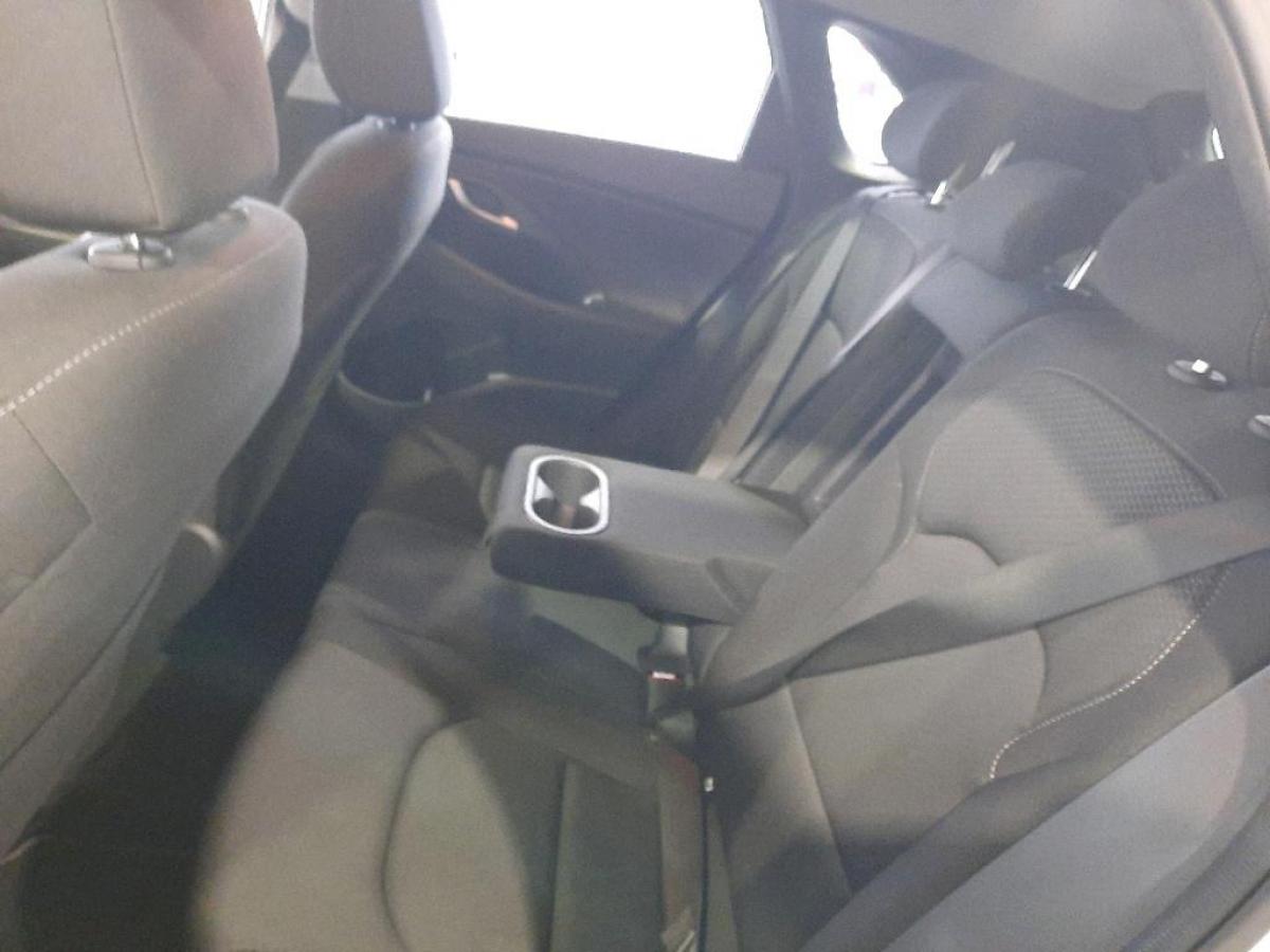 hyundai-i30-2020-diesel-1598cc