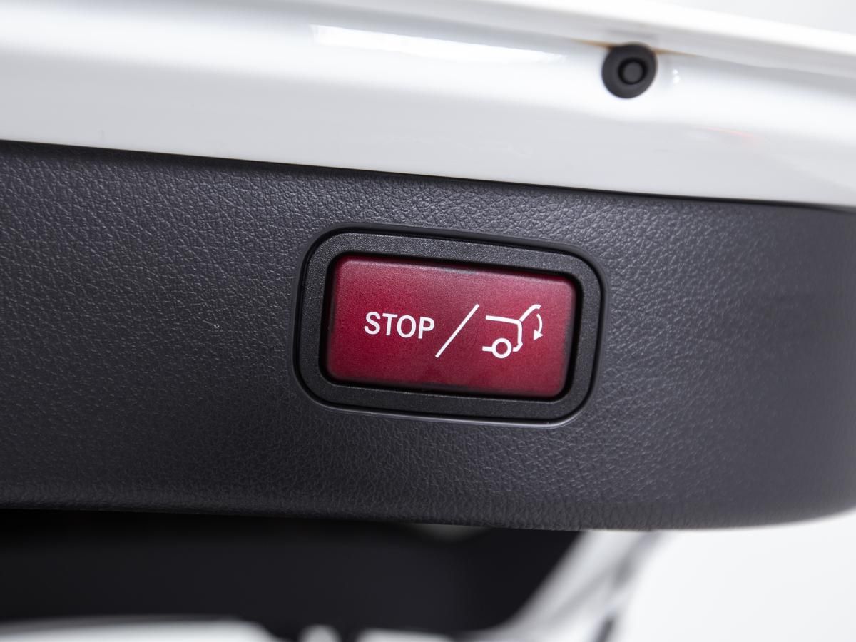 mercedes-benz-classe-c-2023-hibrido-a-gasolina-1999cc