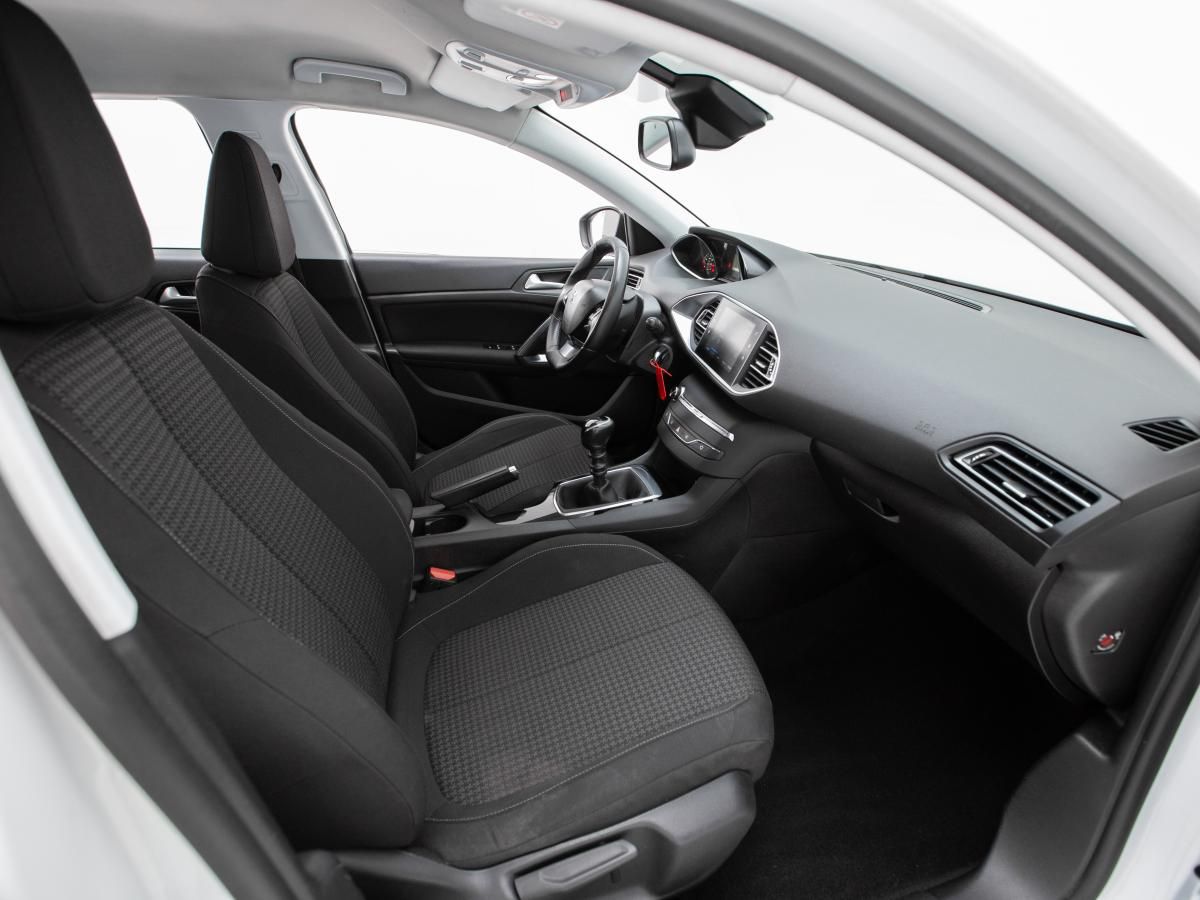 peugeot-308-2019-diesel-1499cc