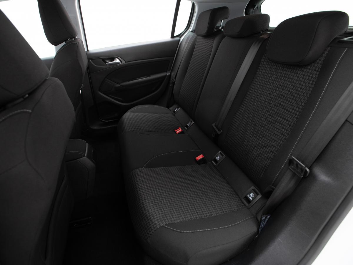 peugeot-308-2019-diesel-1499cc