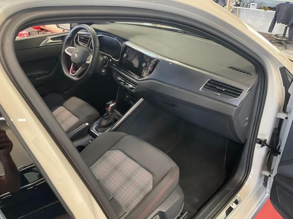volkswagen-polo-2024-gasolina-1984cc