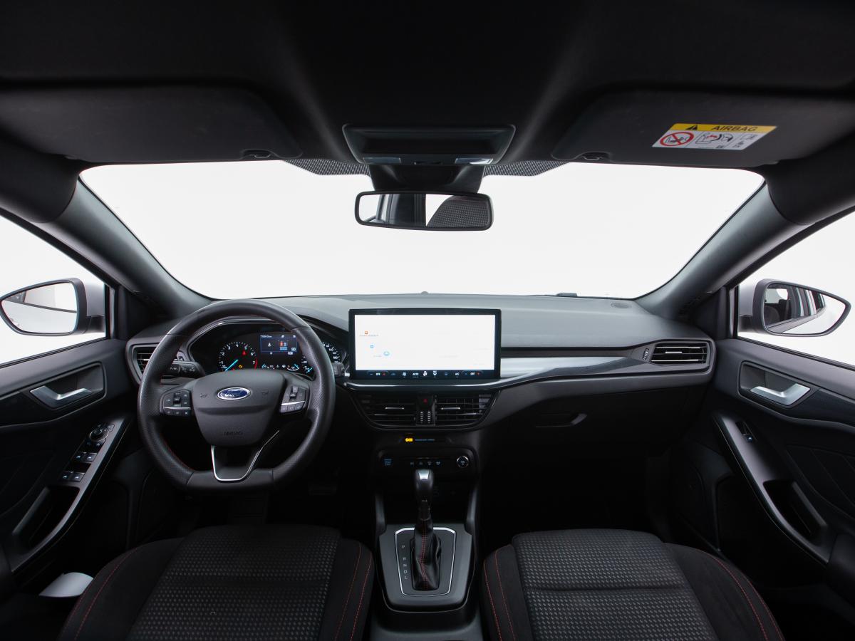 ford-focus-2024-gasolina-999cc