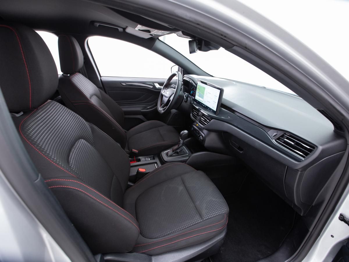ford-focus-2024-gasolina-999cc