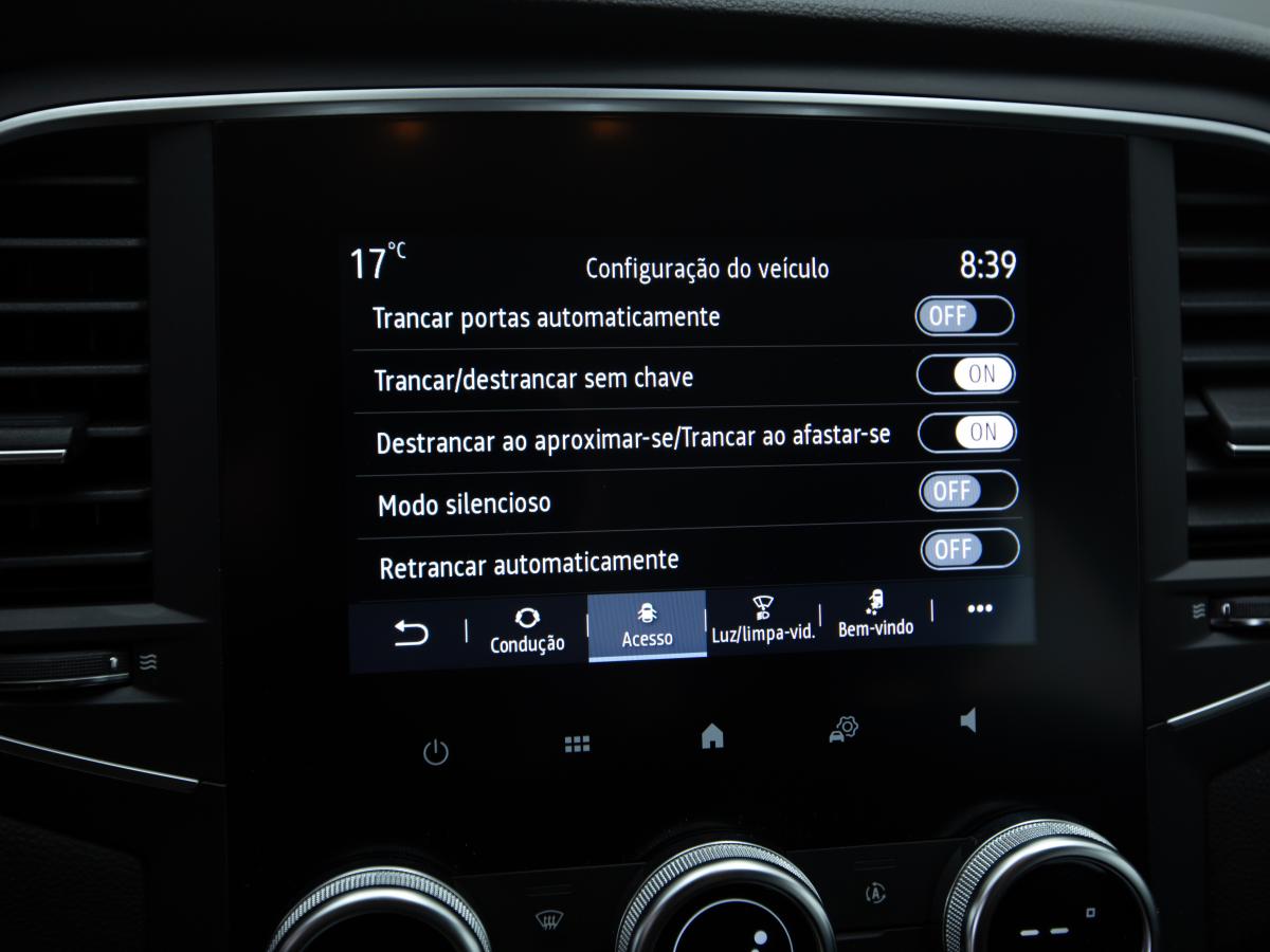renault-megane-sport-tourer-2023-diesel-1461cc