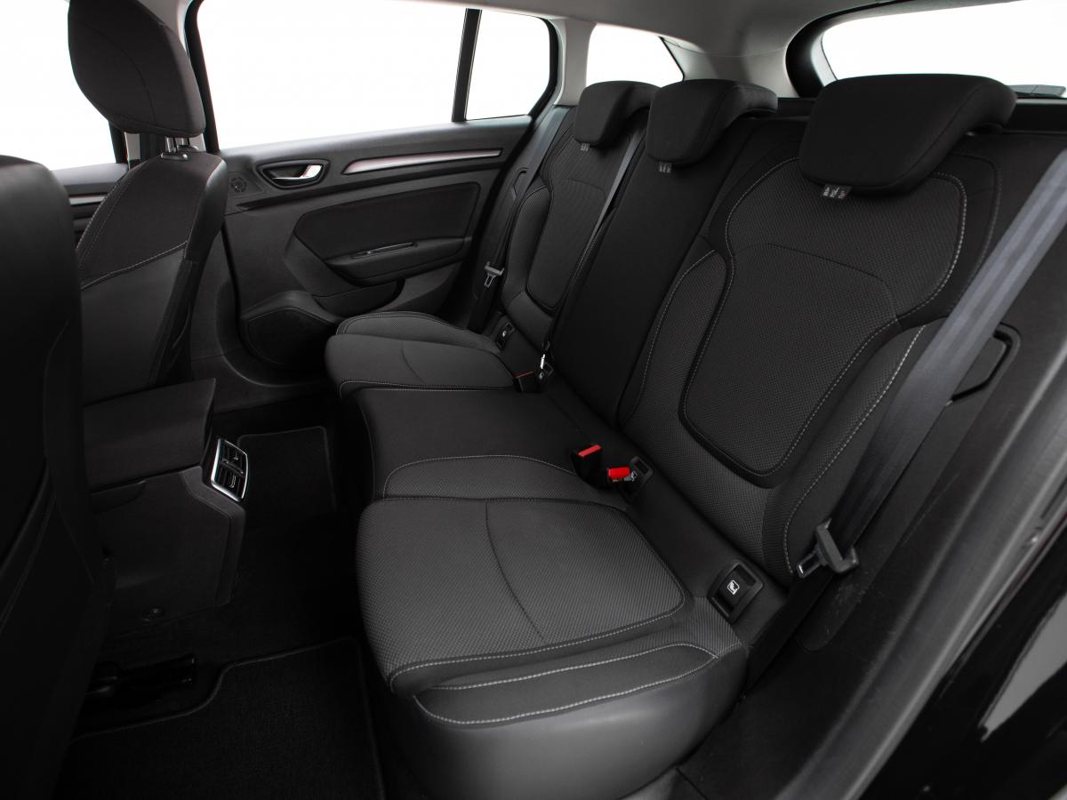 renault-megane-sport-tourer-2024-diesel-1461cc