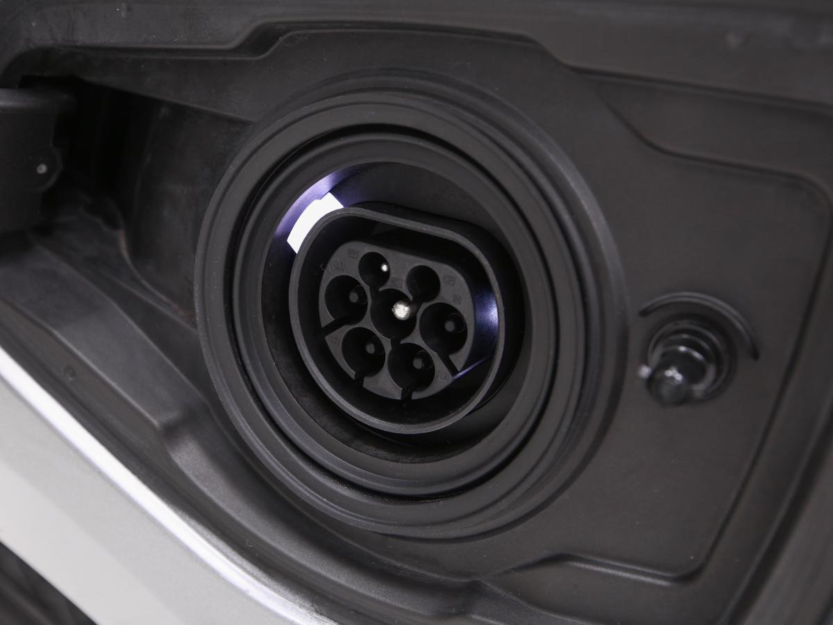 bmw-serie-2-2023-hibrido-a-gasolina-1499cc