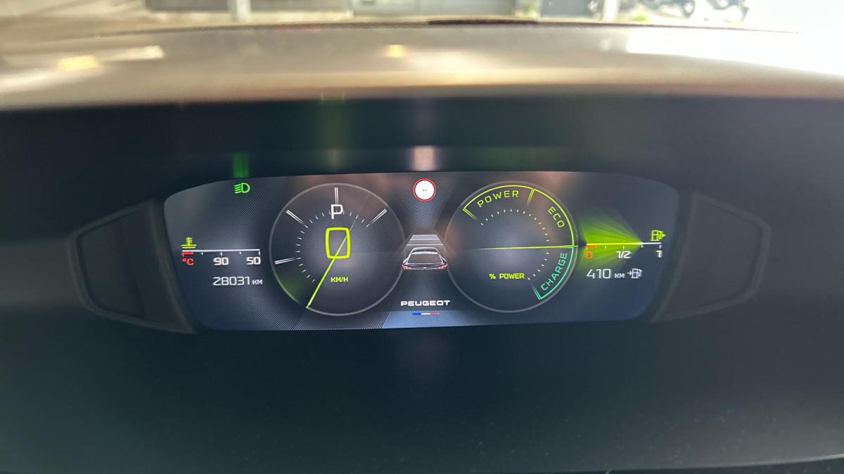 peugeot-408-2025-gasolina-1199cc