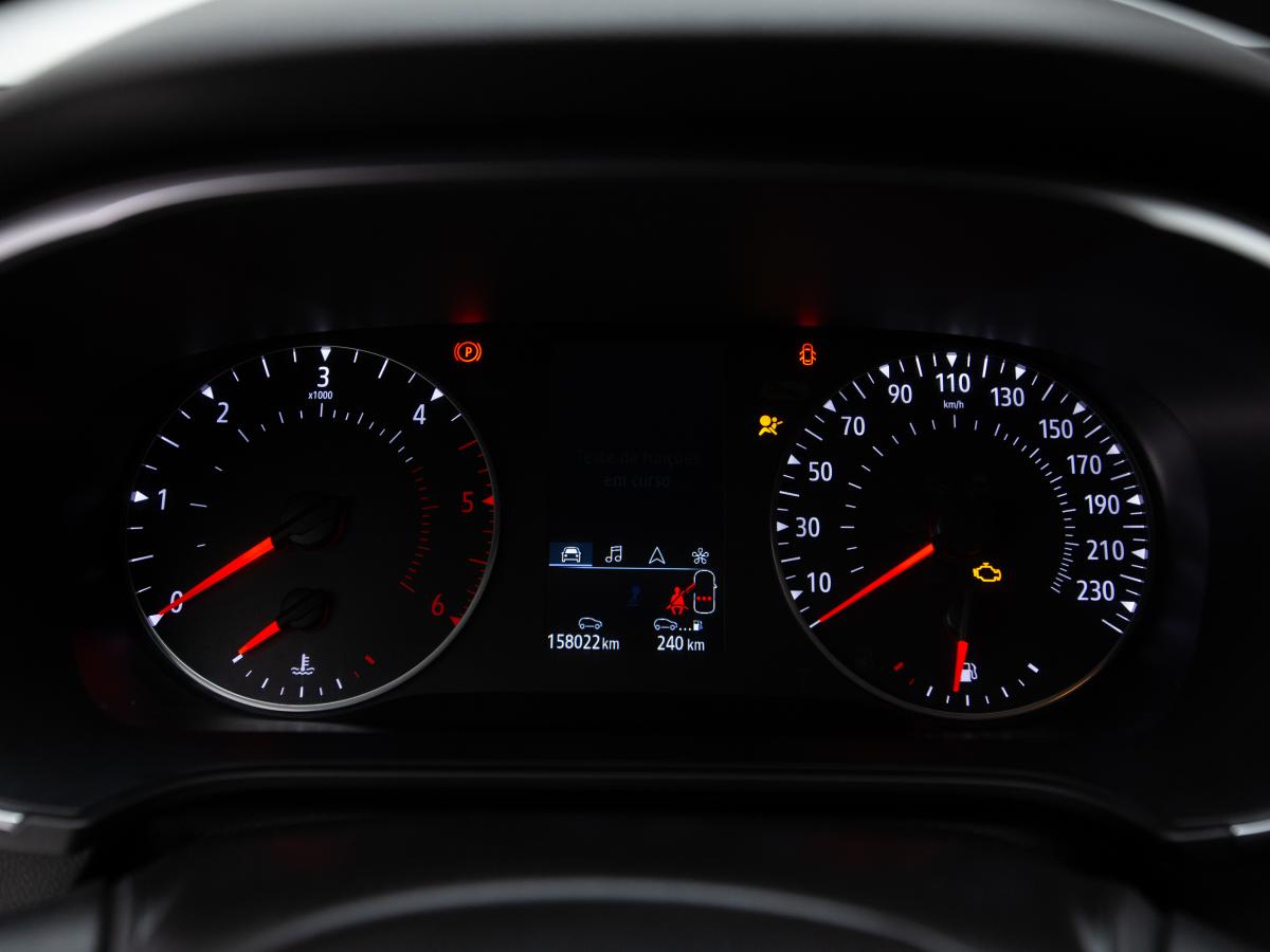 renault-megane-sport-tourer-2021-diesel-1461cc