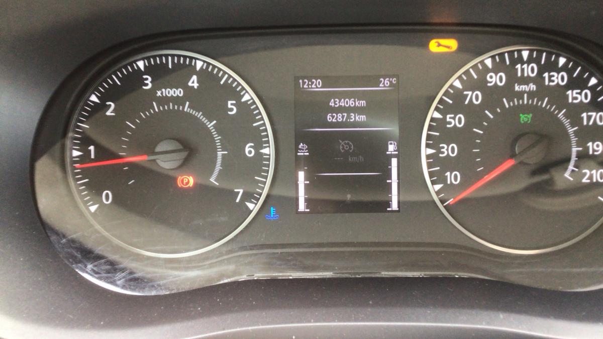 renault-master-2023-diesel-2300cc