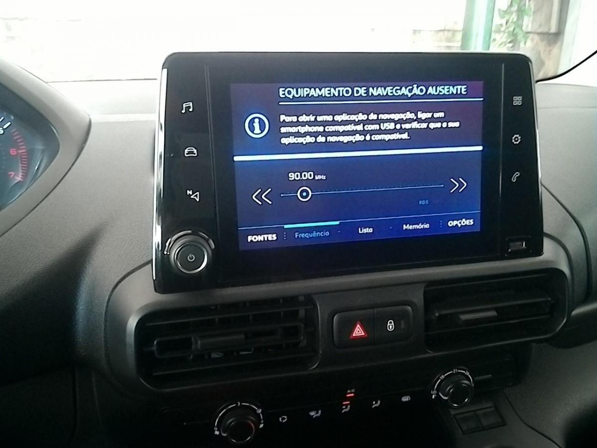 peugeot-partner-2023-diesel-1499cc