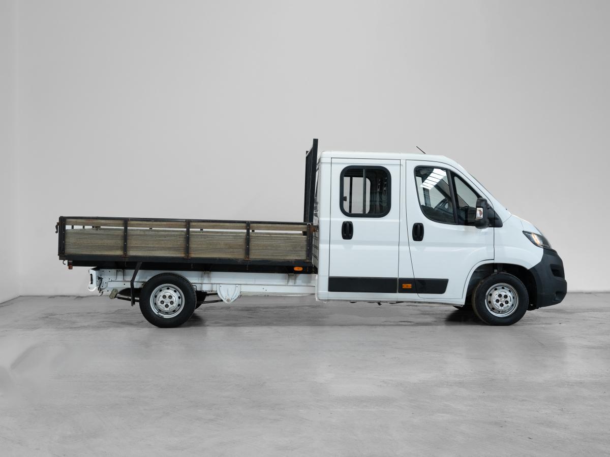 peugeot-boxer-2022-diesel-2179cc