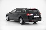 volkswagen-passat-variant-2022-diesel-1968cc