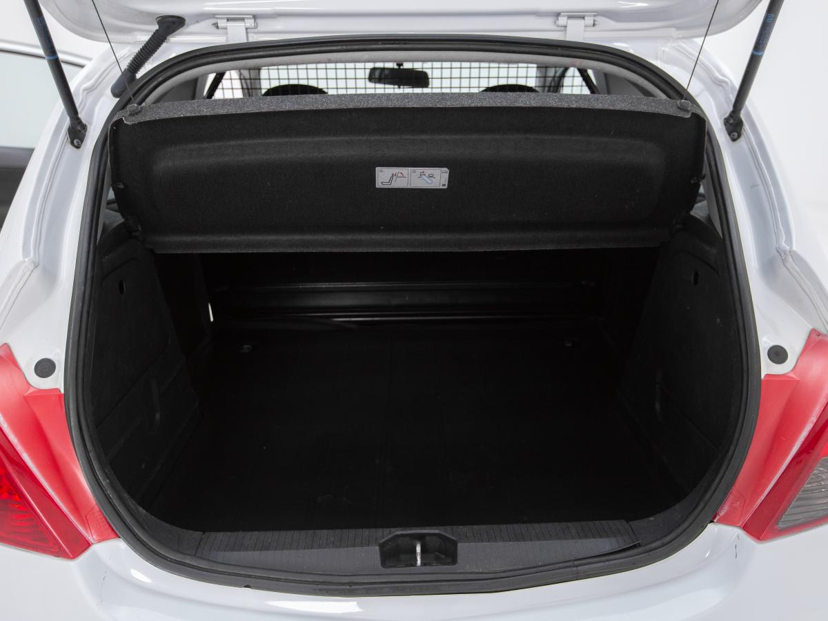 opel-corsa-van-2011-diesel-1248cc