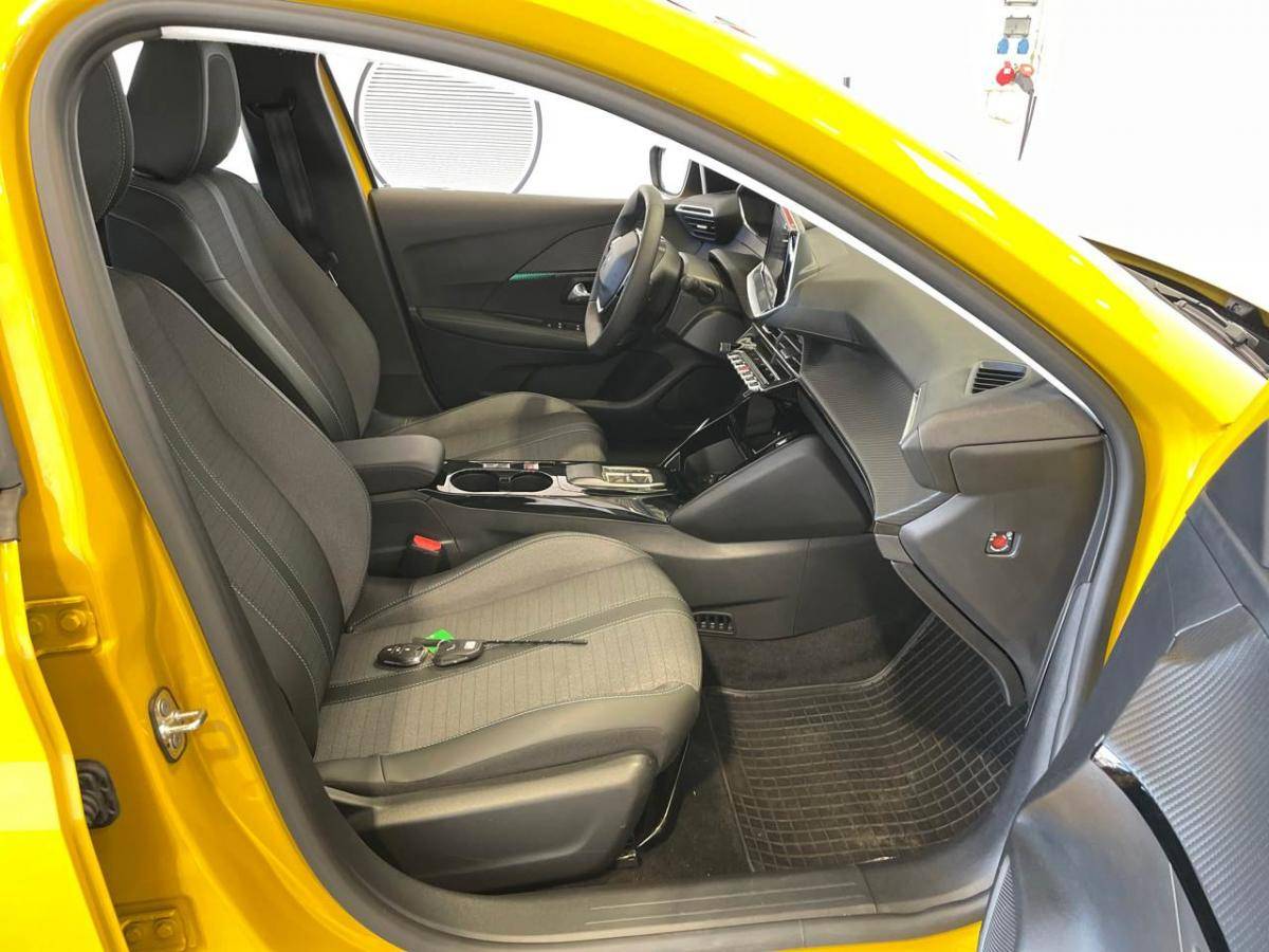 peugeot-e-208-2023-eletrico-0cc