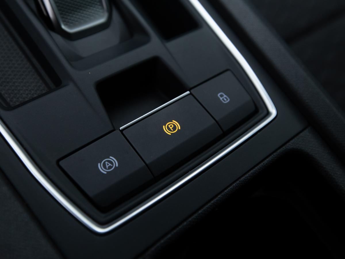 seat-leon-st-2020-diesel-1968cc