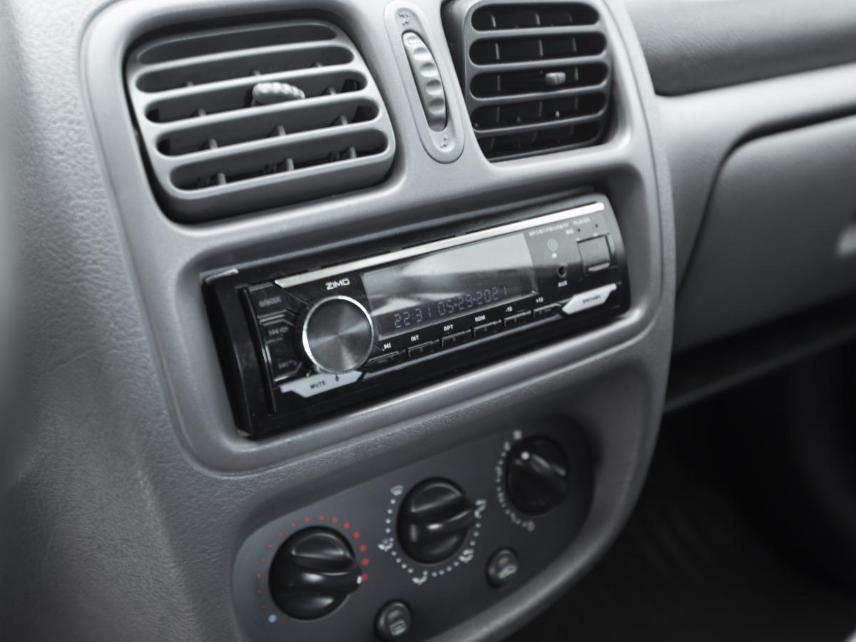 renault-clio-1998-gasolina-1149cc