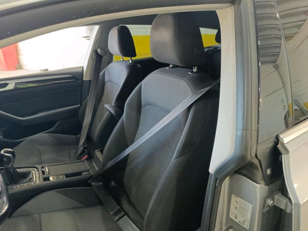 volkswagen-arteon-2021-diesel-1968cc