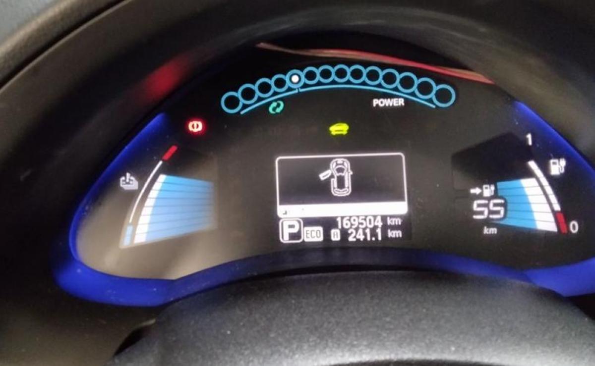 nissan-leaf-2017-eletrico-0cc