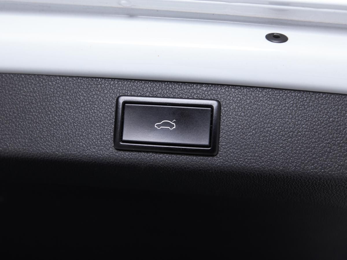 skoda-superb-2020-diesel-1968cc