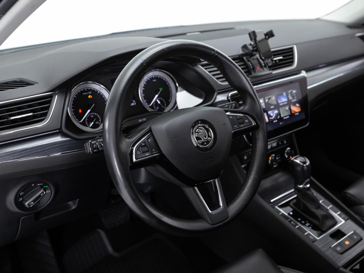 skoda-superb-2020-diesel-1968cc