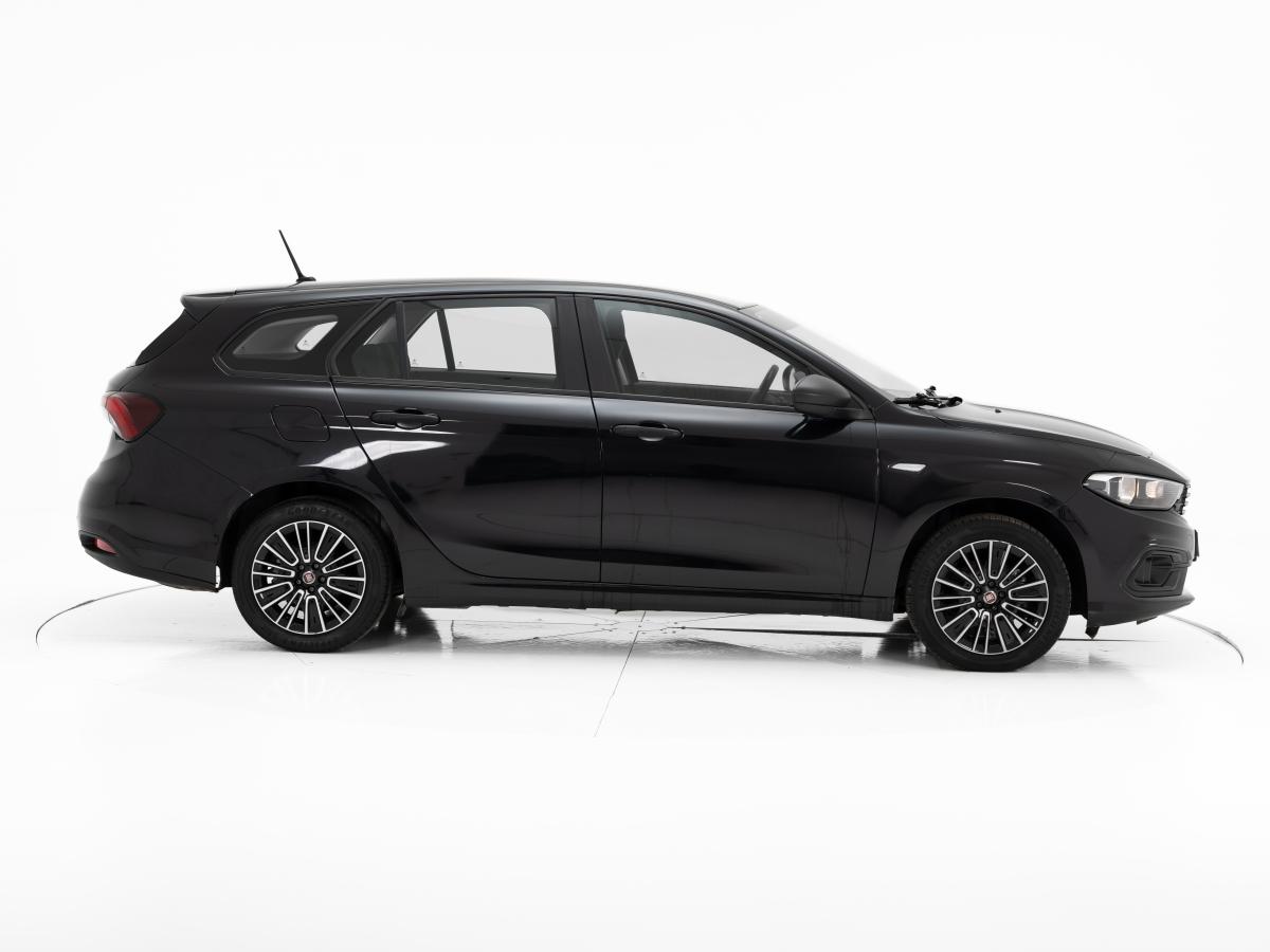 fiat-tipo-station-wagon-2022-diesel-1248cc
