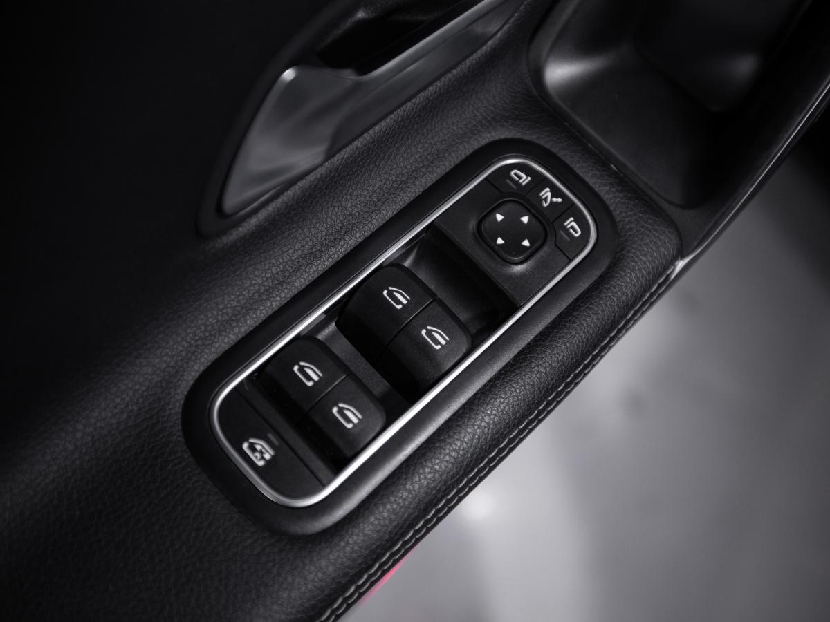 mercedes-benz-cla-2021-hibrido-a-gasolina-1332cc