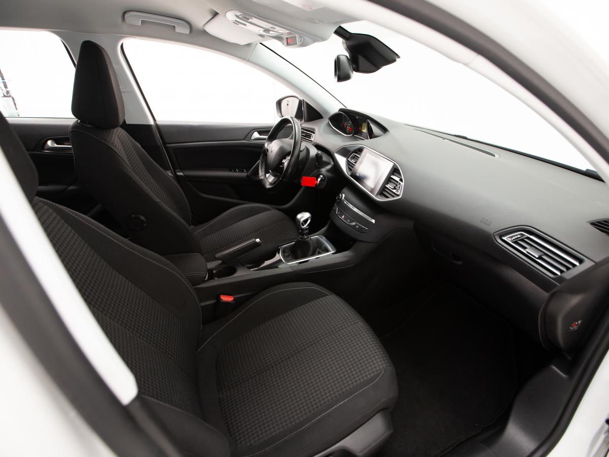 peugeot-308-2019-diesel-1499cc