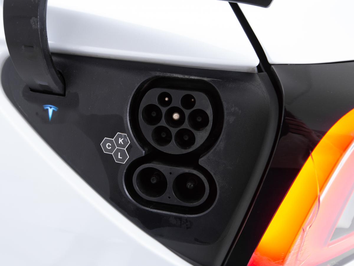 tesla-model-3-2024-eletrico-0cc