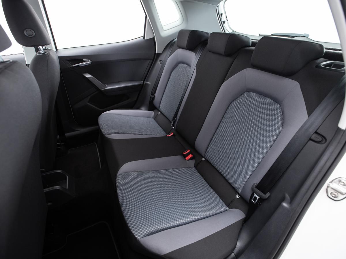 seat-arona-2019-diesel-1598cc