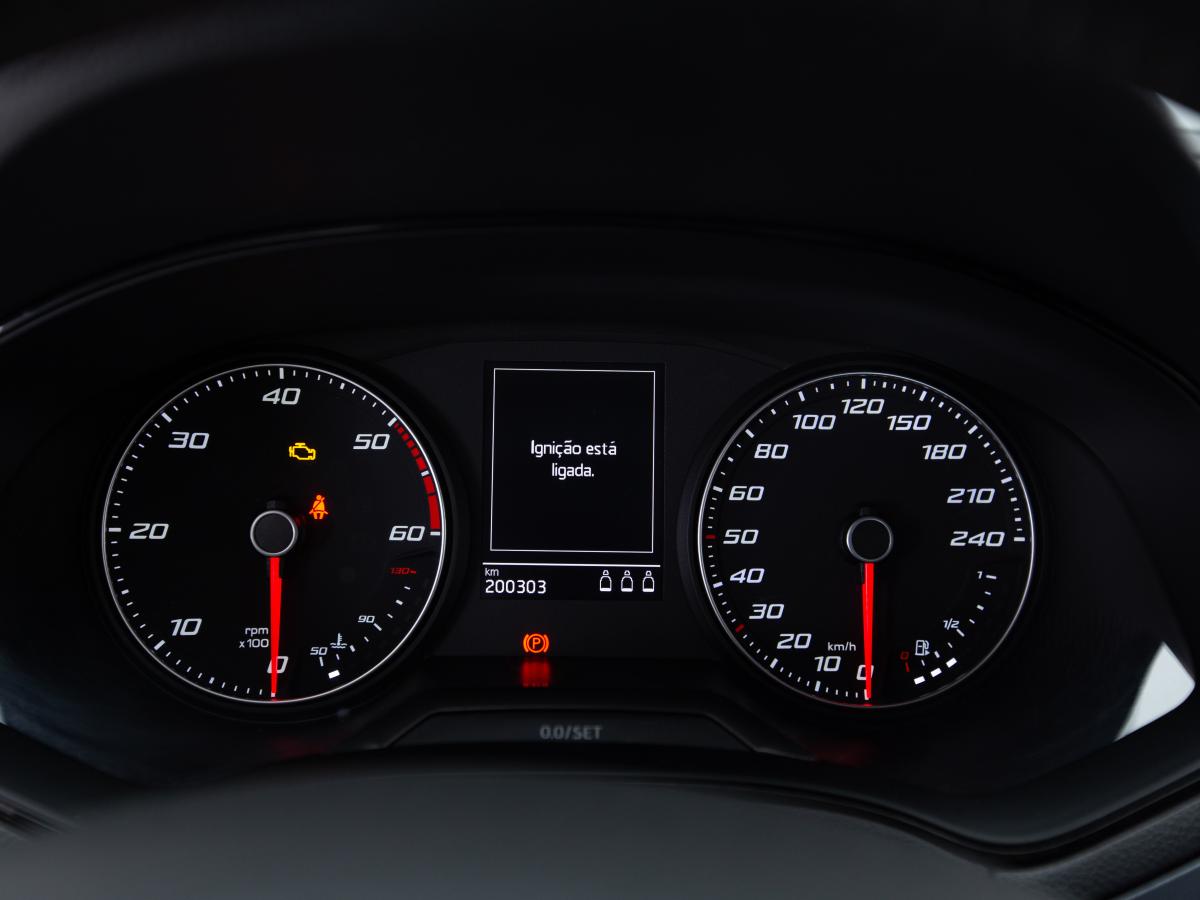 seat-arona-2019-diesel-1598cc