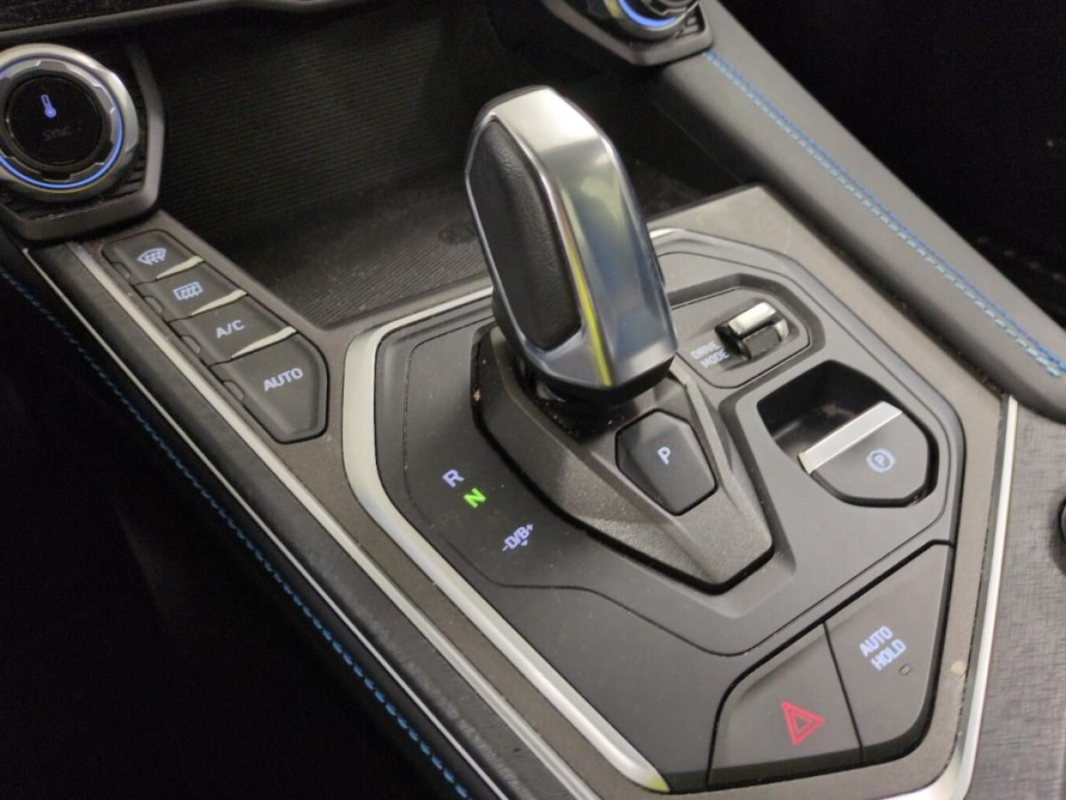 lynk-co-01-2023-hibrido-a-gasolina-1477cc