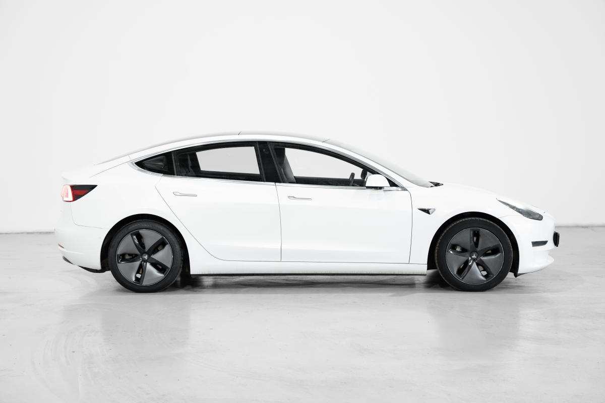tesla-model-3-2019-eletrico-0cc