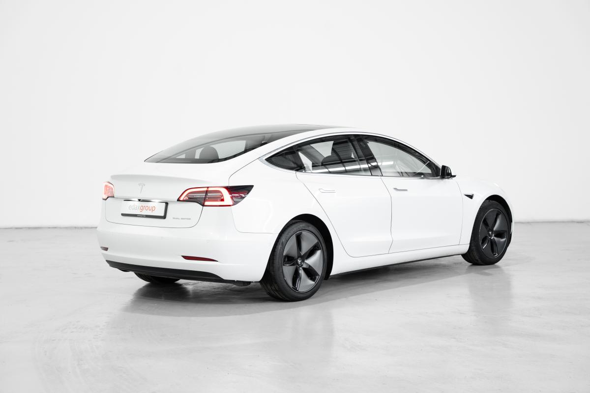 tesla-model-3-2019-eletrico-0cc