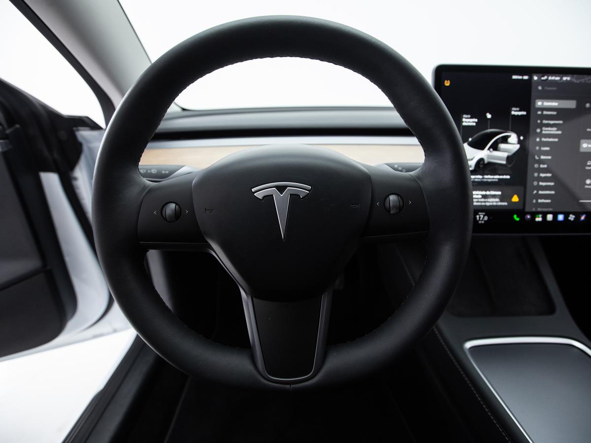 tesla-model-3-2023-eletrico-0cc