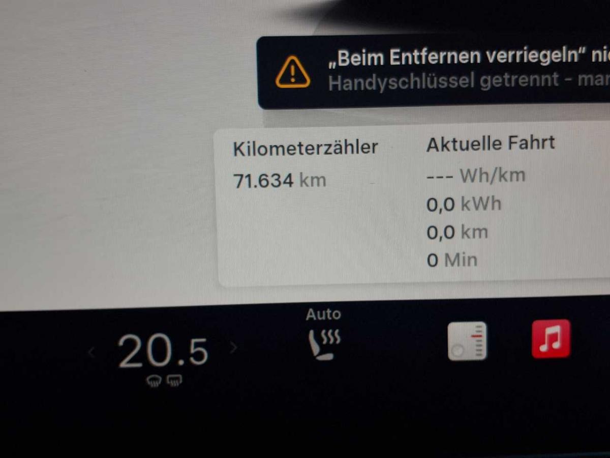 tesla-model-y-2023-eletrico-0cc