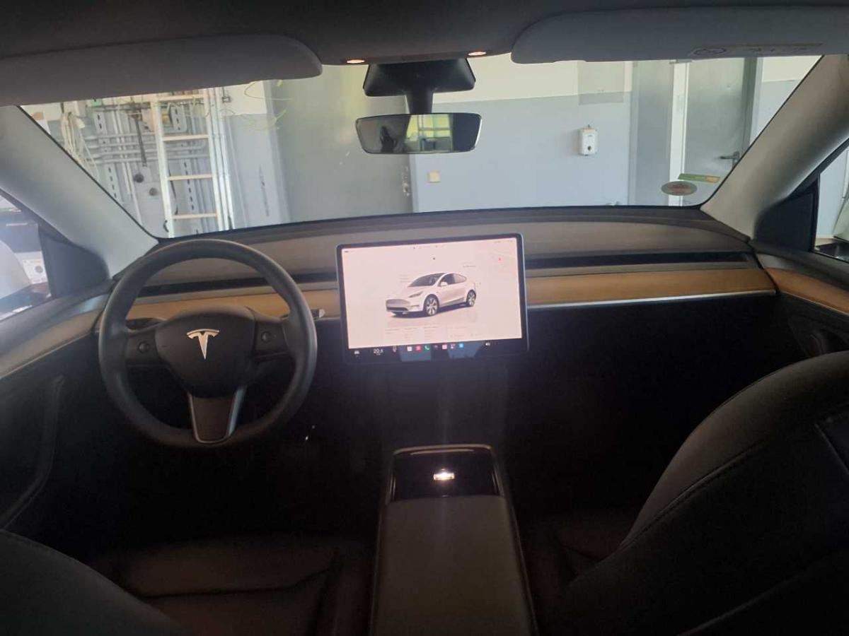 tesla-model-y-2023-eletrico-0cc