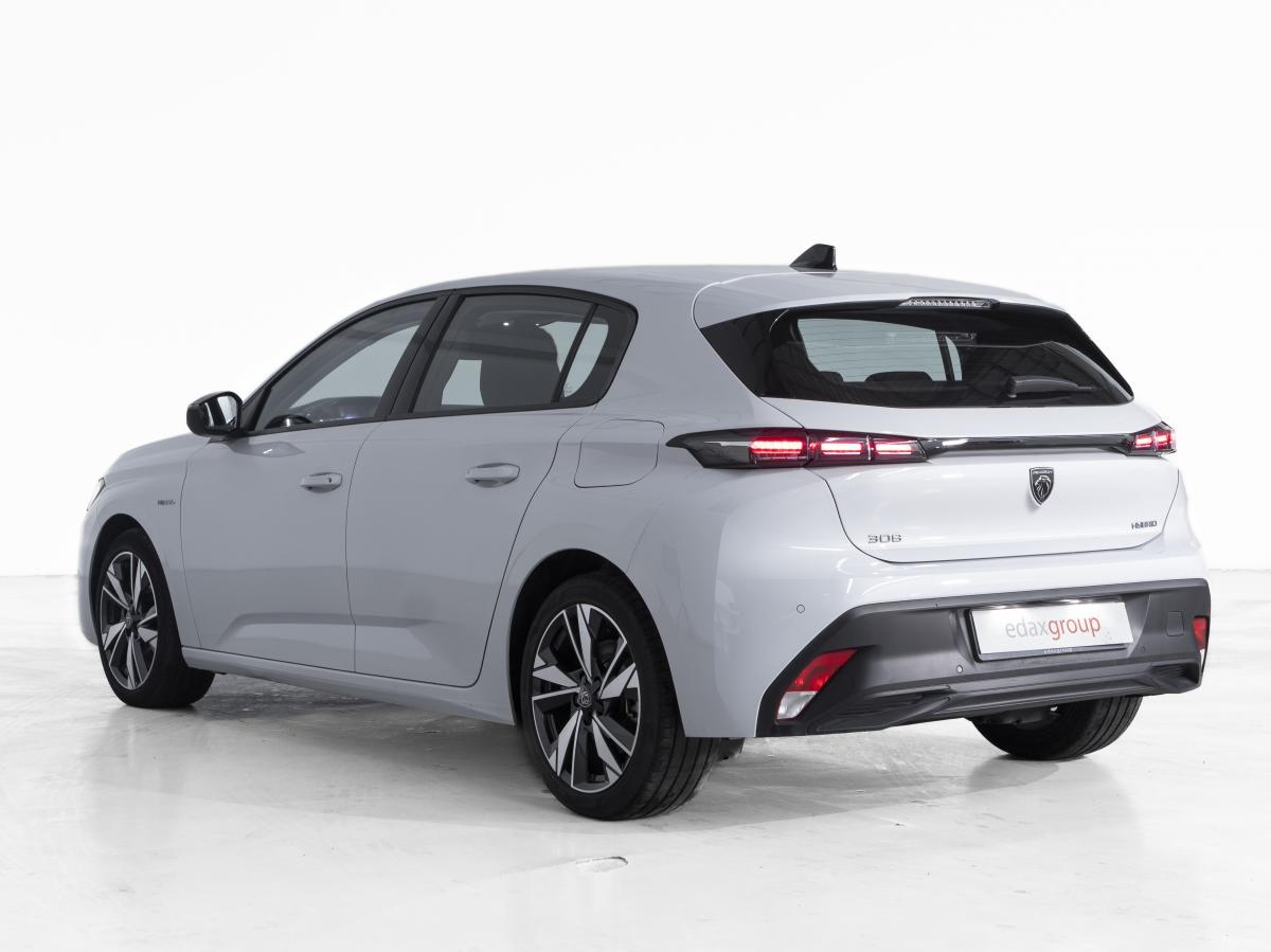peugeot-308-2023-hibrido-a-gasolina-1598cc