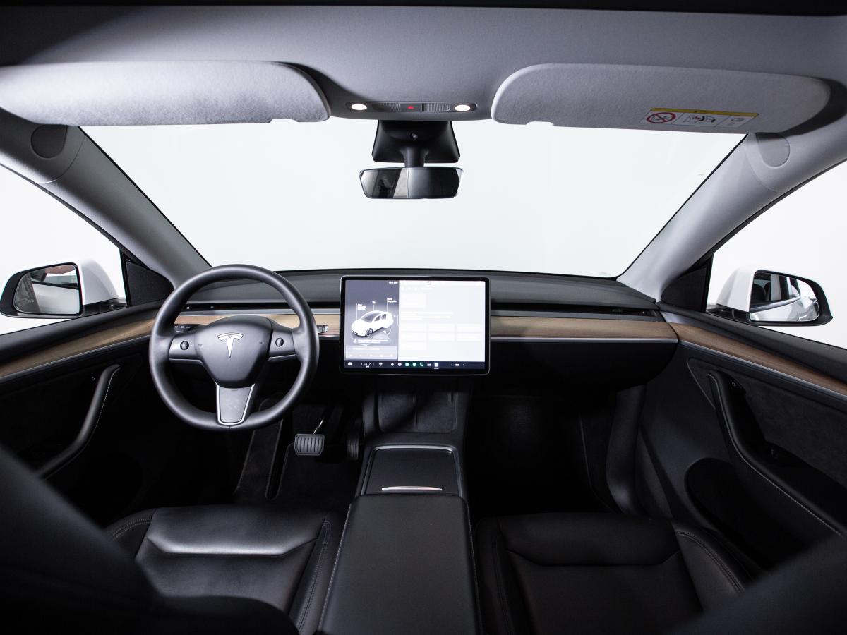 tesla-model-y-2023-eletrico-0cc