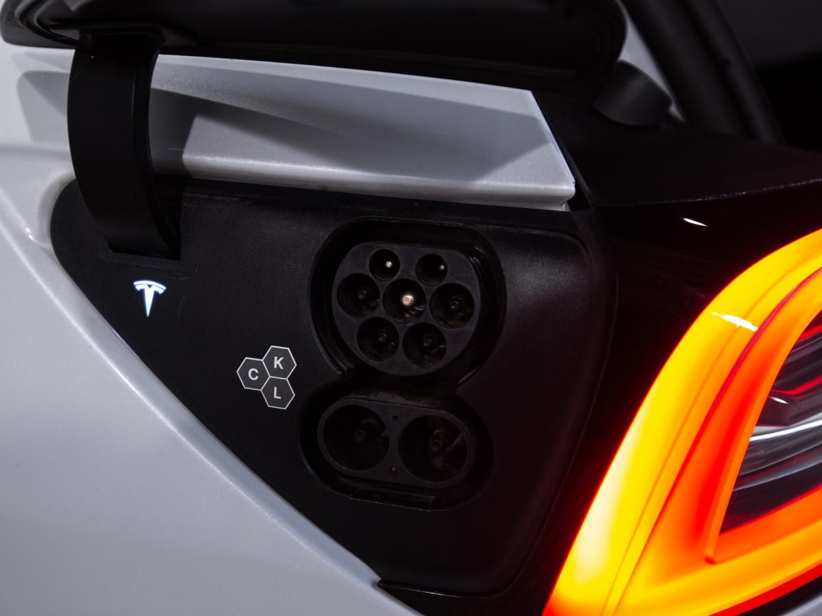 tesla-model-y-2023-eletrico-0cc