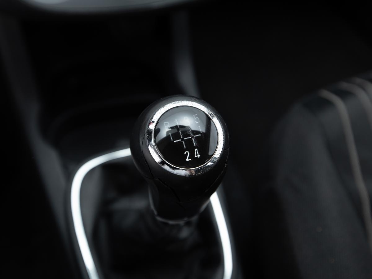 opel-corsa-2009-gasolina-1229cc