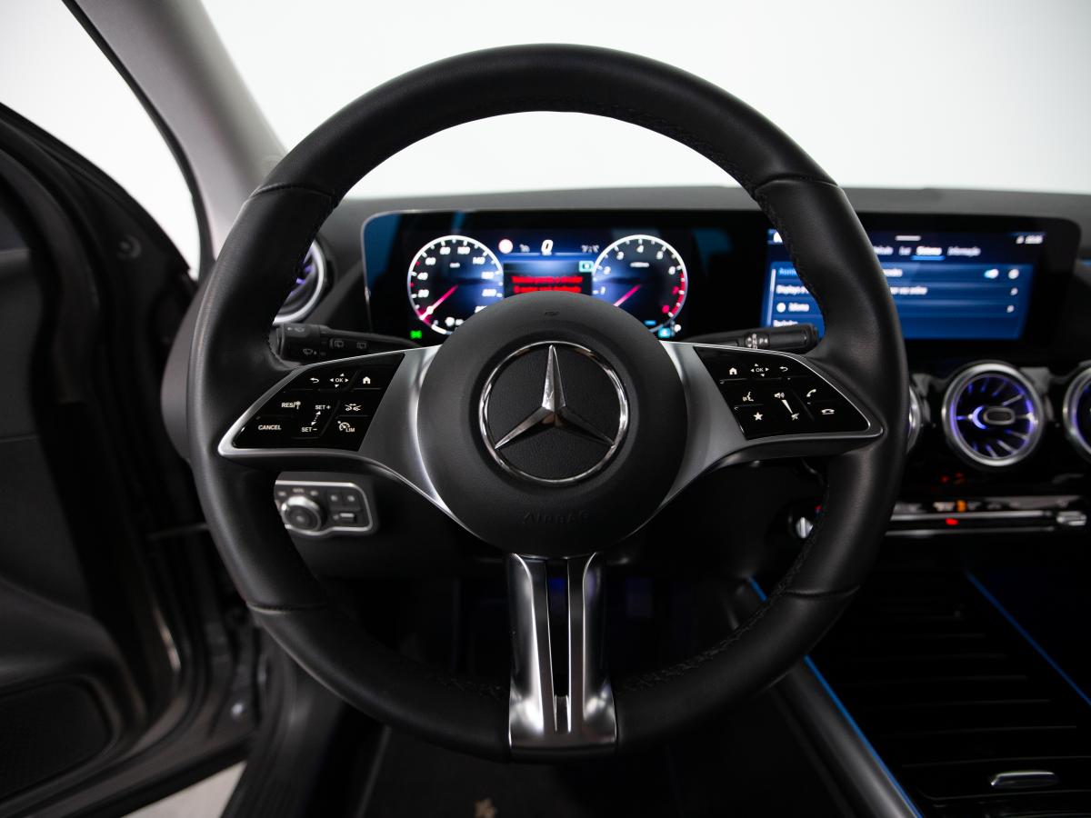 mercedes-benz-gla-2024-gasolina-1332cc