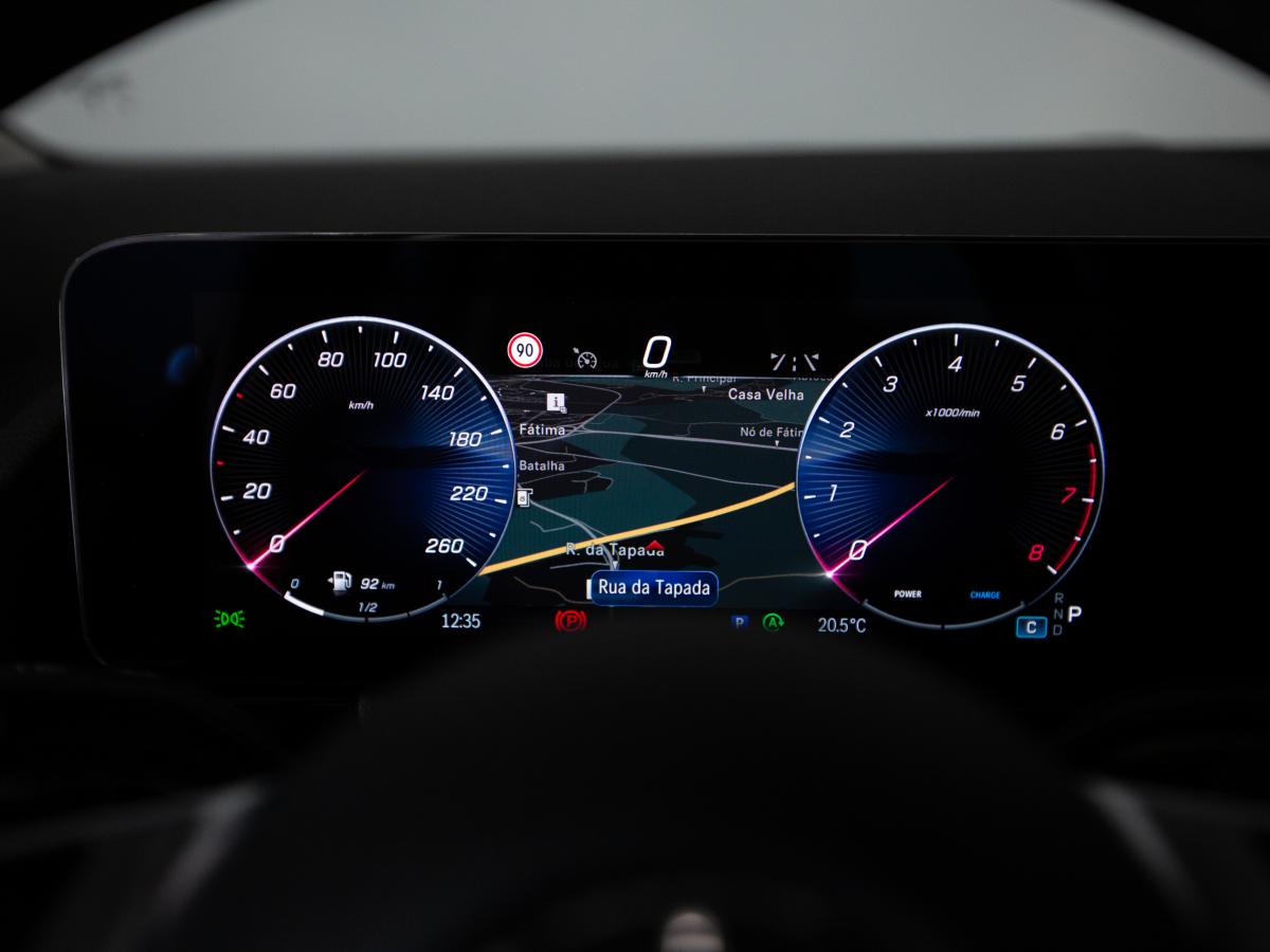 mercedes-benz-gla-2024-gasolina-1332cc